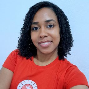 Daiane, Babá em Aracaju