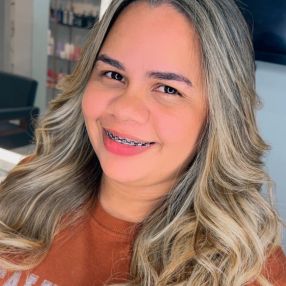 Eduarda, Babysitter in Redenção
