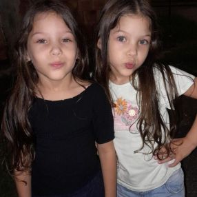 Thays, Família em Nova Iguaçu