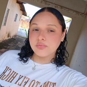 Yasmim, Babá em Guararapes