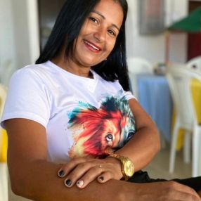 Rosiene, Babá em Barueri