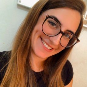 Laura, Babá em Juiz de Fora