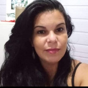 Tatiane, Babá em Tramandaí