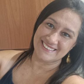 Katia, Babá em Santos