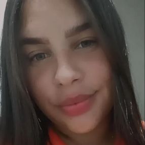 Jaquelayne, Babá em Carpina