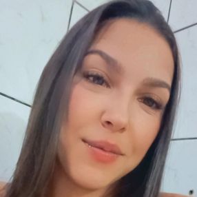 Lais, Babá em Caruaru