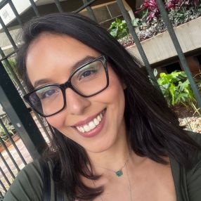 Evely, Babá em Ribeirão Pires