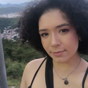 Anny Bernardo de Assumpção, Babysitter in Chapecó