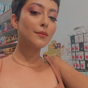Julia, Babá em Piúma