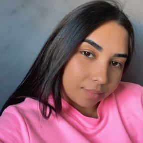 Beatriz, Babá em Mesquita