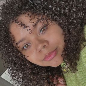 Ester, Babá em Vespasiano