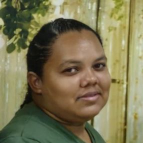 Elinaide, Babá em Sobral