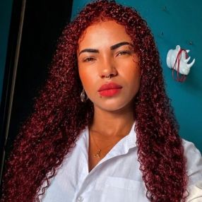 Thamires, Babá em Uberlândia