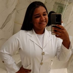 Ana Carolina, Babá em Senador Canedo