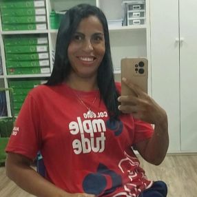 Dijeane, Babysitter in Recife