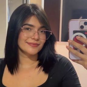 Camila, Babá em Uberaba