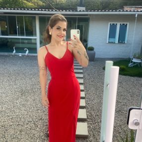 Iasmin, Babá em Águas Mornas