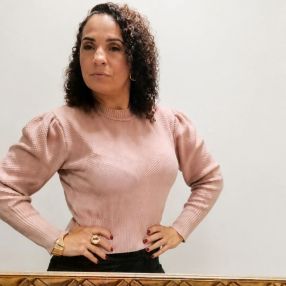 Priscila Moura, Babá em Pindamonhangaba