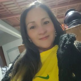 Josiane, Babá em Bela Vista de Goiás