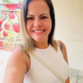 Fernanda, Babá em Canoas