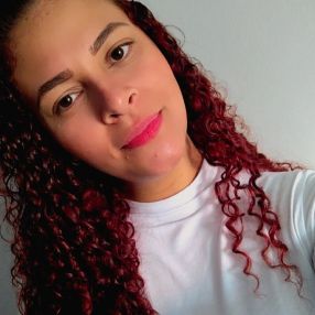 Chaiane, Babá em Pinhais