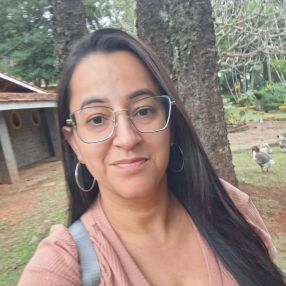 Adreline, Babysitter in Bragança Paulista