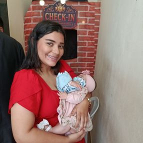 Janiely, Babysitter in Marataízes