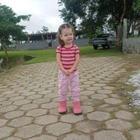 Jordana Veiga, Família em Canelinha