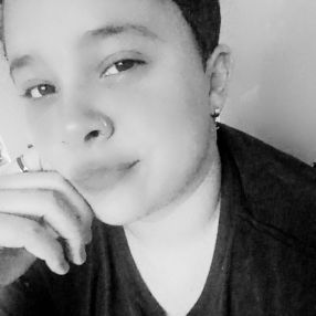 Larissa, Babá em Nossa Senhora do Socorro