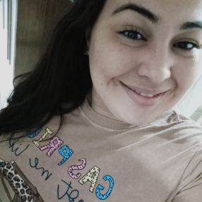 Camila, Babá em Resende