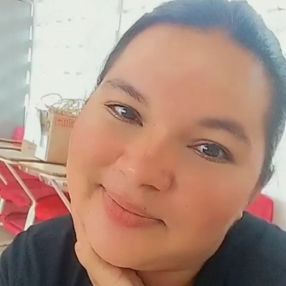 Tamara, Babá em Caucaia