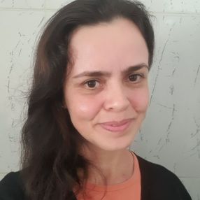 Marina, Babá em Jacareí