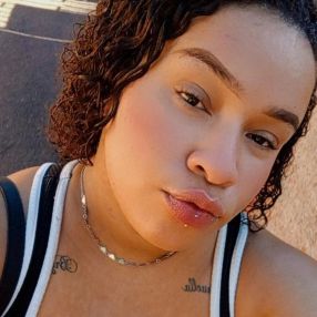Natália, Babá em Mangaratiba