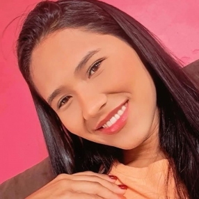 Rayssa, Babysitter in Itajaí