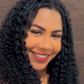 Gerlane, Babysitter in Duque de Caxias