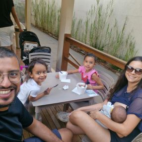 Vitor, Família em Anápolis