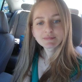 Fabiana, Babá em Bento Gonçalves