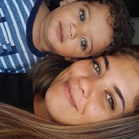 Thais, Família em Valparaíso