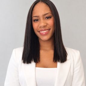 Carla, Babá em São Paulo