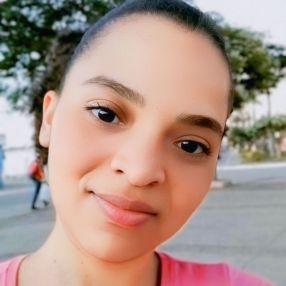 Manoela, Babá em Barra do Choça