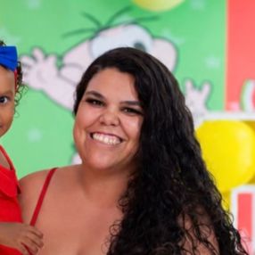 Mylenna, Babá em Araruama