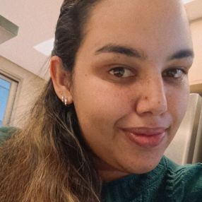 Milena, Babá em Varginha