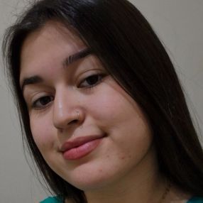 Clara, Babá em Ituiutaba