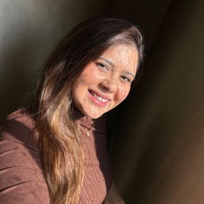 Milena, Babysitter in Curitiba