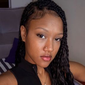 Geovanna, Babá em Mateus Leme