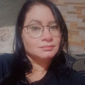 Elisete, Babysitter in Francisco Morato