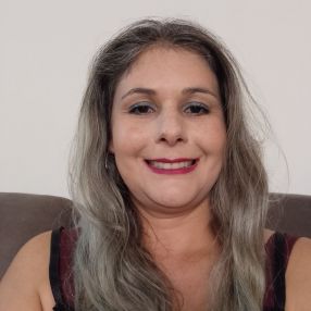 Keila, Babá em Porto Feliz