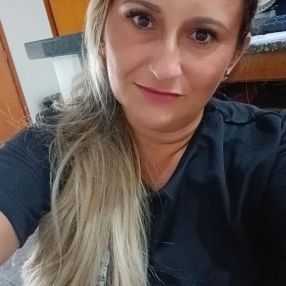 Adriana, Babá em Araraquara