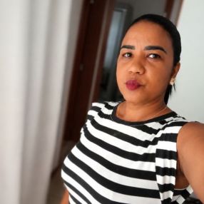 Monica, Babysitter in Camaçari