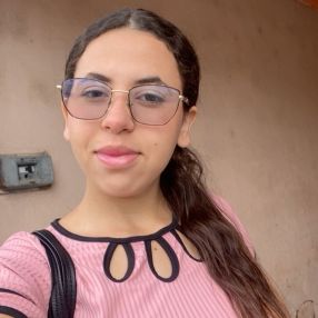 Maria Eduarda de Sena, Babá em Pombos